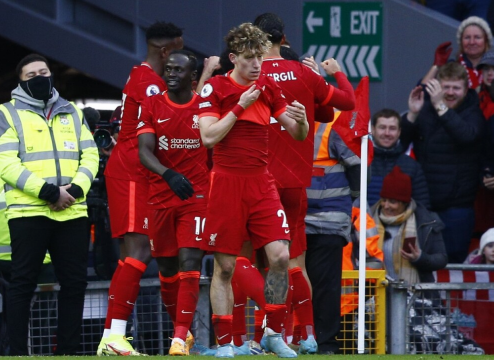  里昂客场绝平马赛，争冠悬念再起  