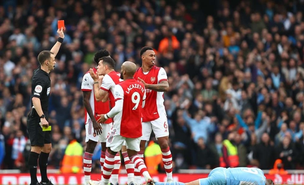  枪手阿森纳补时绝平切尔西保住争冠希望