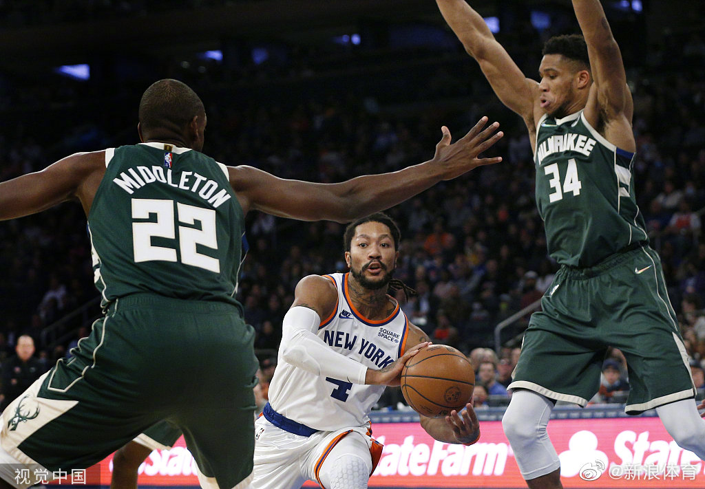  字母哥暴扣统治攻防雄鹿轻取尼克斯豪取十连胜